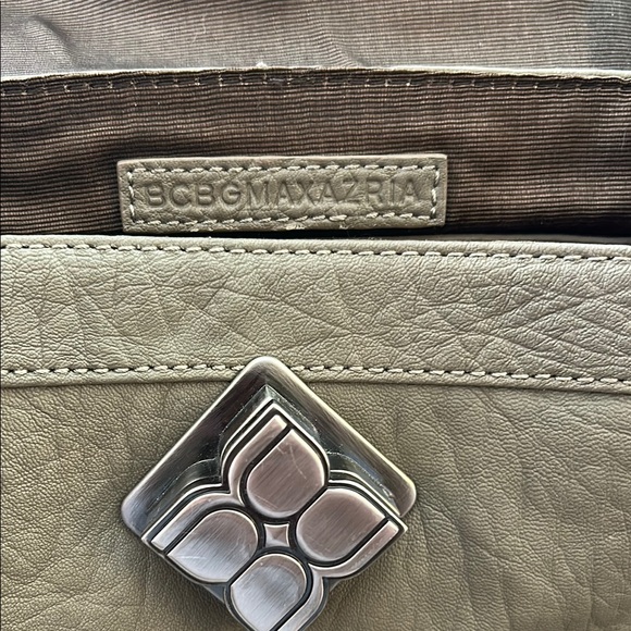 BCBGMaxAzria Gray Shoulder Bag Handbag Braided Handle Cool Turn-Lock Feature - Picture 6 of 17